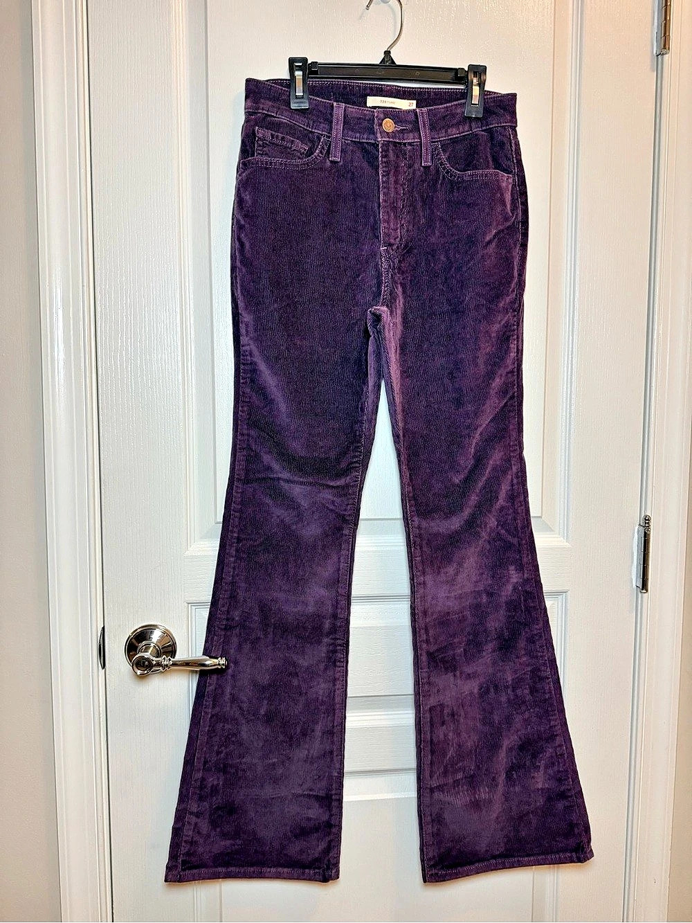 Levi’s 726 High Rise Flare Corduroy Pants Women’s 27x32 Plum Purple Y2K